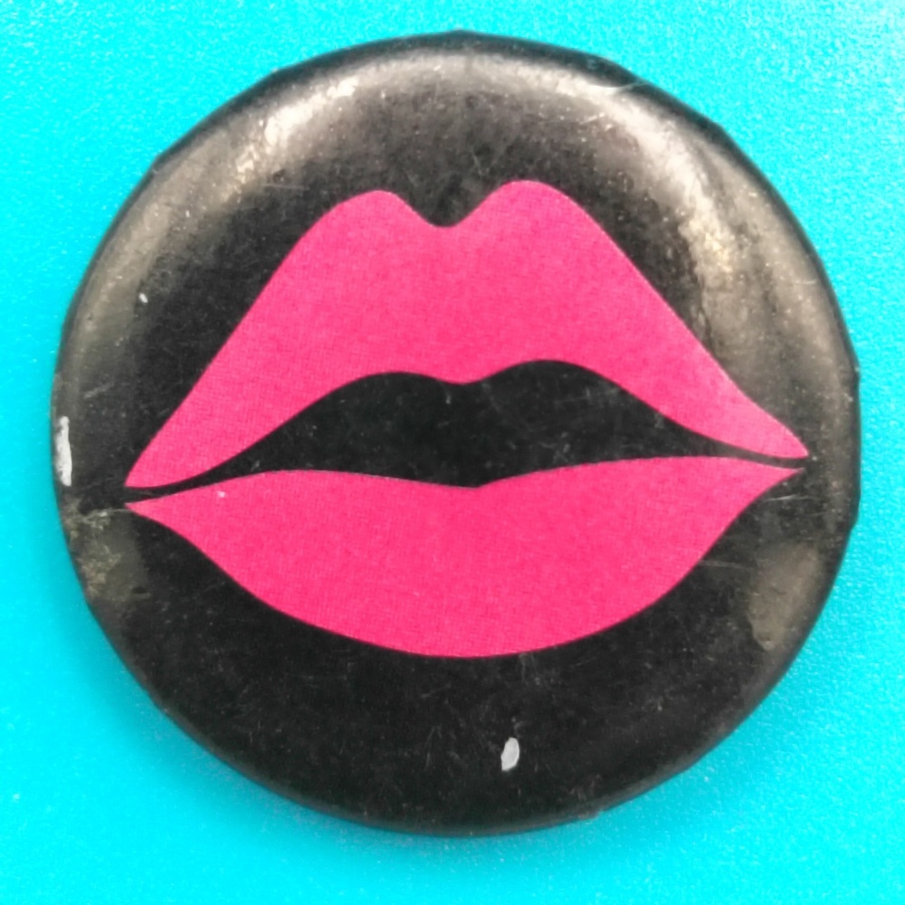 Vintage Lips Kiss Lipstick Pinback Button Pink Black Small Collectible